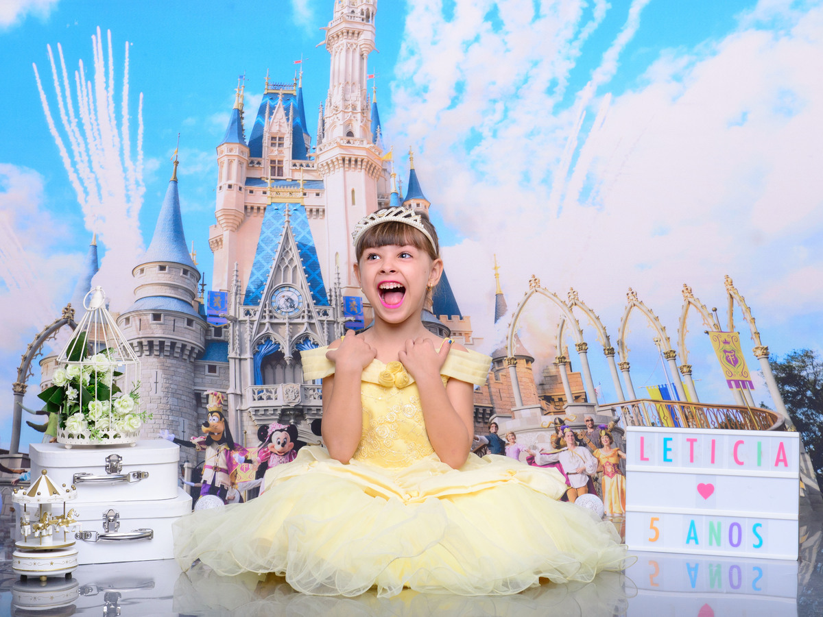 princesa, príncipe, fantasia, mundo da fantasia, castelo, disney, A Bella e a fera, sessão infantil, sessão aniversário, inspiração foto infantil