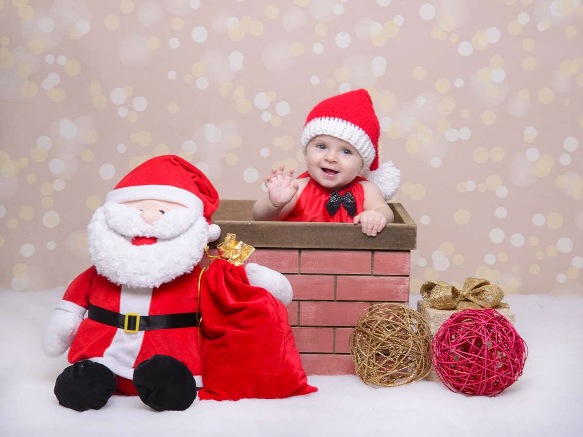 CHAMINÉ, PAPAI NOEL, PRESENTE DE NATAL, ATAL, NEVE, FELIZ NATAL, SESSÃO DE NATAL, FOTOS NATAL, BONECO DE NEVE, ELFO, ASSISTENTE DO PAPAINOEL, GUINOMO, ARVORE DE NATAL, TRENÓ