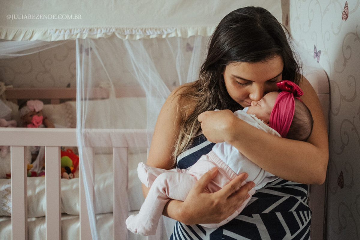 Deborah + Diogo = Laura – Ensaio Familia em casa