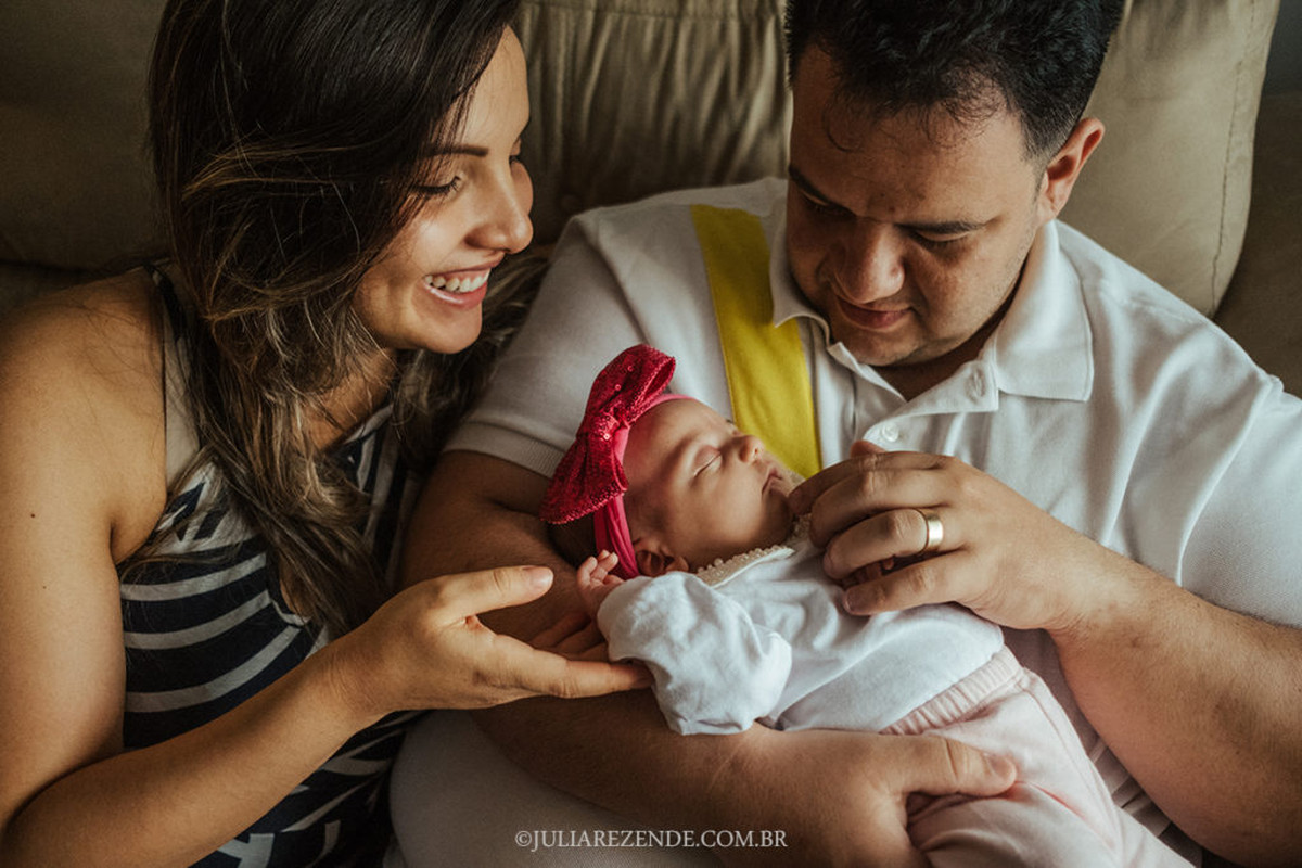 Deborah + Diogo = Laura – Ensaio Familia em casa