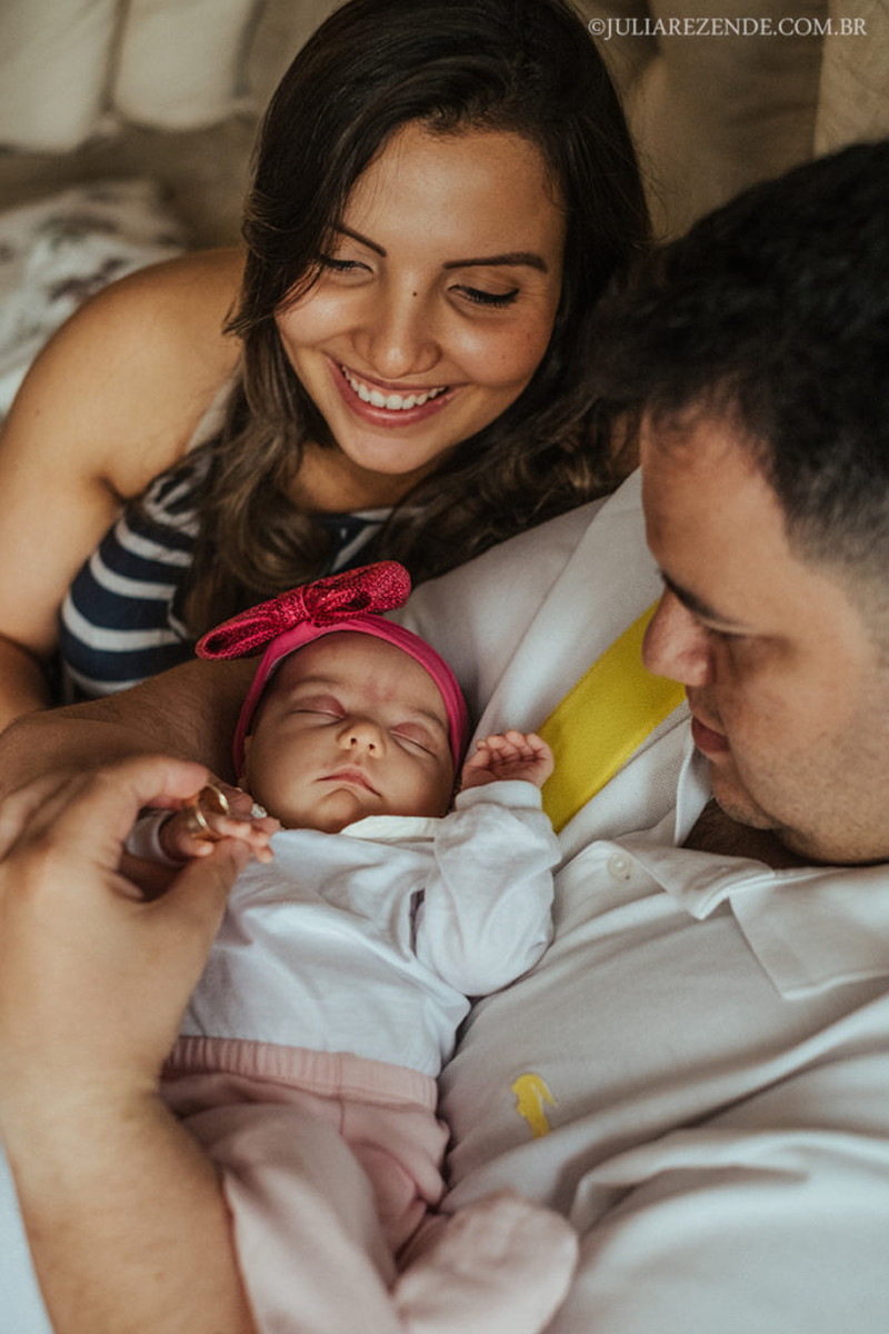 Deborah + Diogo = Laura – Ensaio Familia em casa
