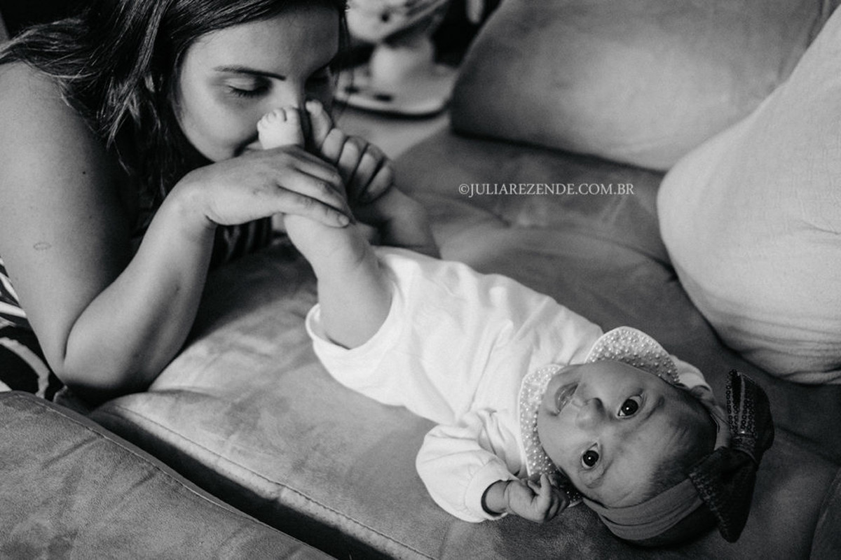 Deborah + Diogo = Laura – Ensaio Familia em casa