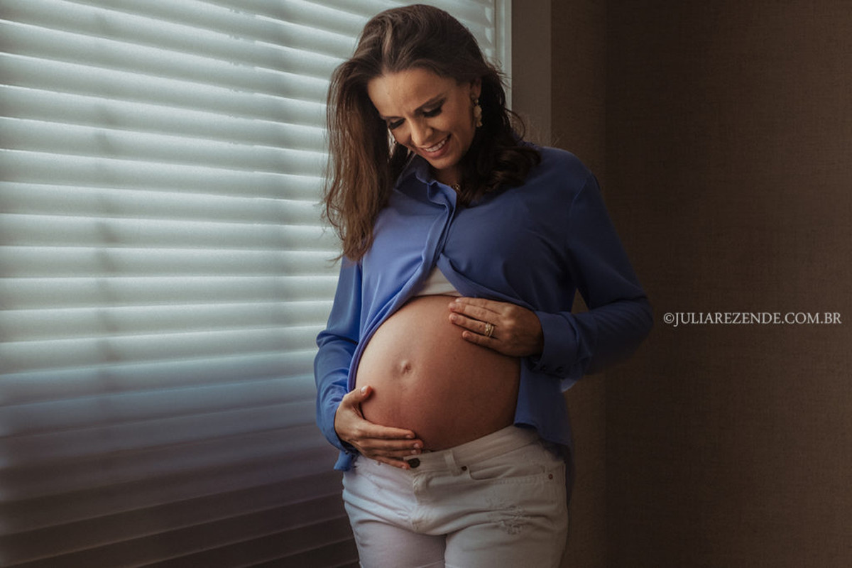 Ensaio Gestante em casa – Mayara + Thiago = Laura