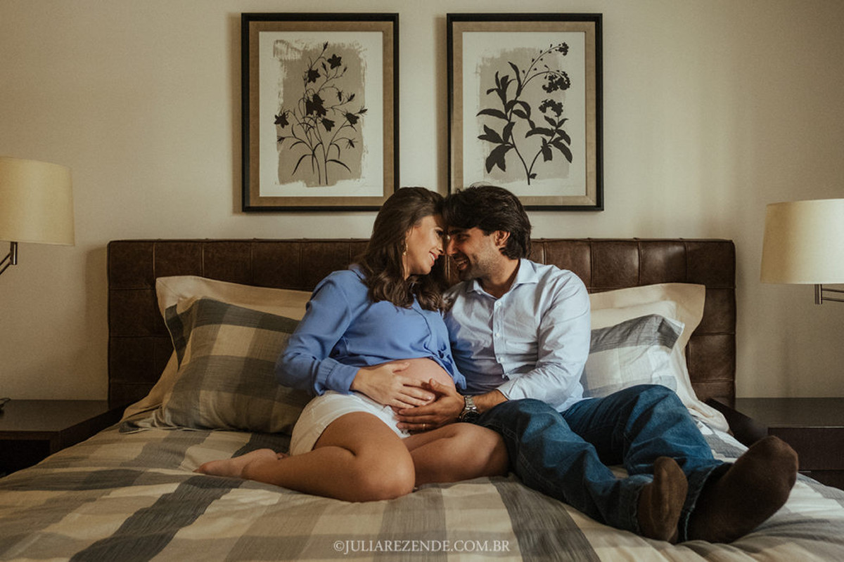 Ensaio Gestante em casa – Mayara + Thiago = Laura