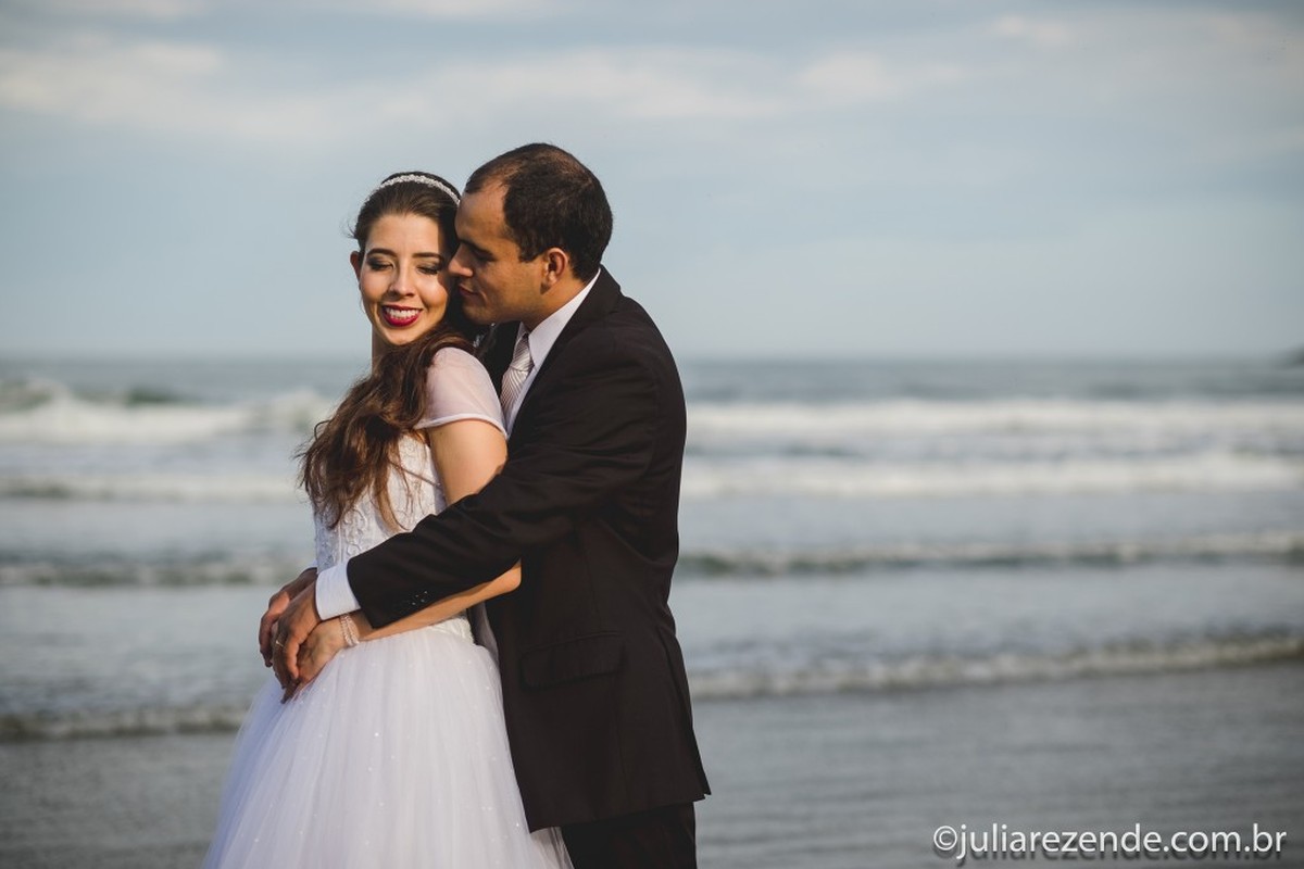Leticia e Francisco – Trash the Dress – Guarujá