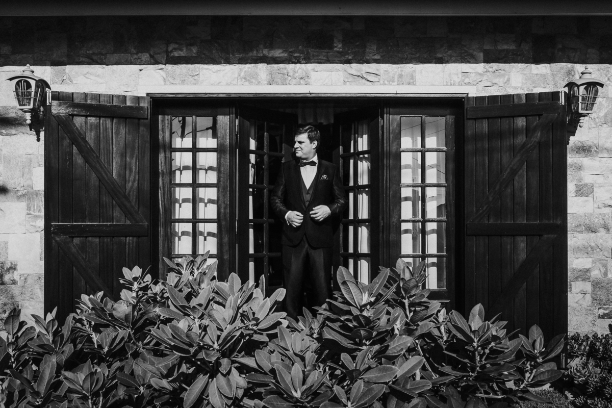 melhores fotografos de aveiro; top 10 fotografos de casamento de aveiro; melhores fotografias de casamento; daniel lobo fotografia; aveiro; noivo; casa do noivo