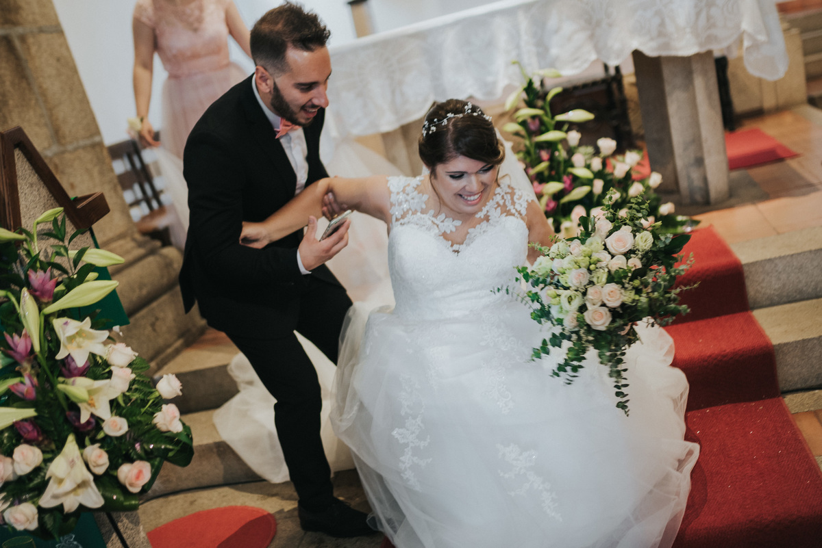 melhores fotografos de aveiro; top 10 fotografos de casamento de aveiro; melhores fotografias de casamento; daniel lobo fotografia; noivo; casa de abis; aveiro