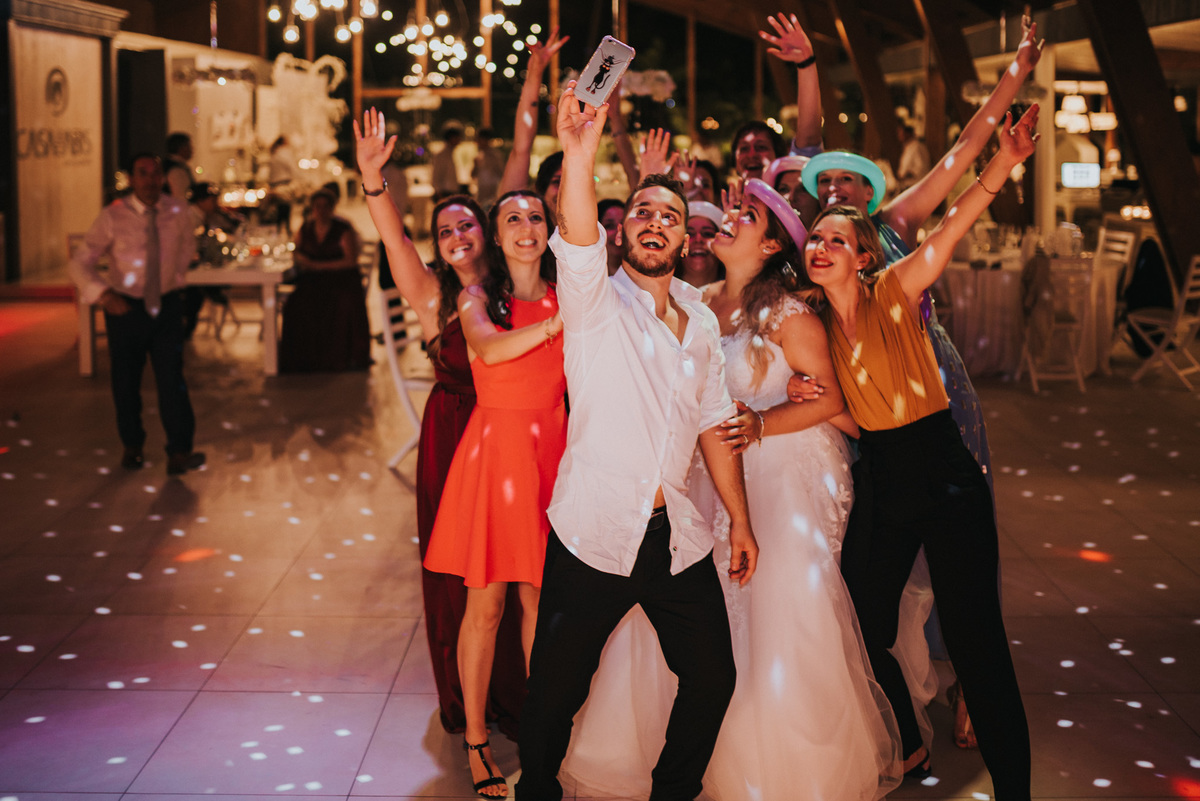 melhores fotografos de aveiro; top 10 fotografos de casamento de aveiro; melhores fotografias de casamento; daniel lobo fotografia; noivo; casa de abis; aveiro