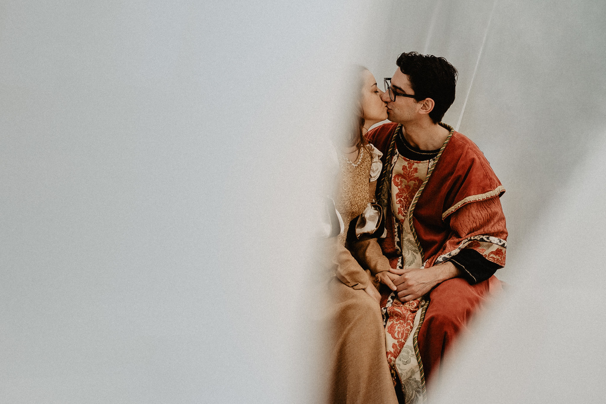 melhores fotografos de aveiro; top 10 fotografos de casamento de aveiro; melhores fotografias de casamento; daniel lobo fotografia; aveiro; melhores fotografias casais; sessão casados; santa maria da feira; feira medieval 