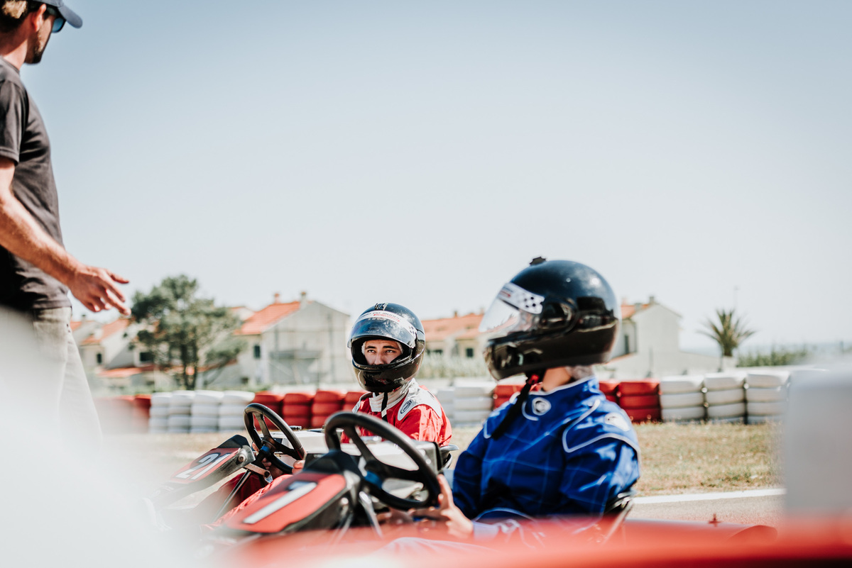 melhores fotografos de aveiro; top 10 fotografos de casamento de aveiro; melhores fotografias de casamento; daniel lobo fotografia; aveiro; melhores fotografias sessão de solteiros; sessão de solteiros; carros; karting