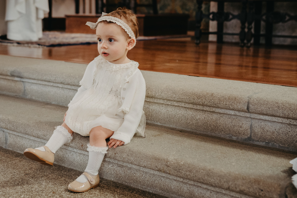 melhores fotografos de aveiro; top 10 fotografos de batizado de aveiro; melhores fotografias de batizado; daniel lobo fotografia; batizado; menina