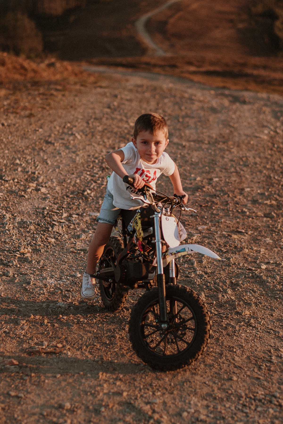 10 fotografos de casamento e familia de aveiro; melhores fotografias de familia; daniel lobo fotografia; fotografia de familia; crianças; aveiro; motas; mota; motorcycle