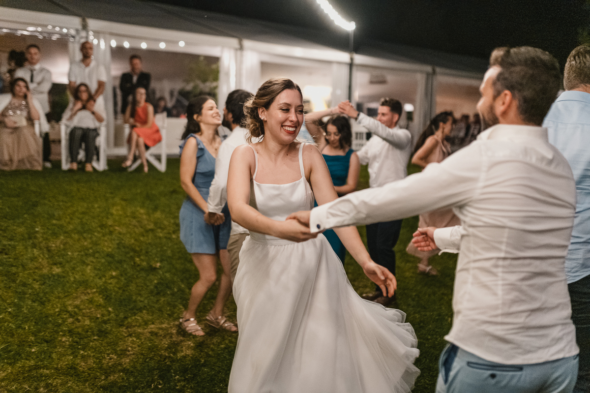 melhores fotografos de aveiro; top 10 fotografos de casamento de aveiro; melhores fotografias de casamento; daniel lobo fotografia; casamento rustico; quinta da costeira; casamento descontraido; casamento natureza; festa; folk; musica folk; banda polk