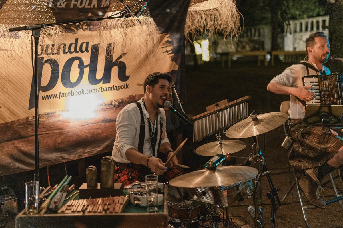 melhores fotografos de aveiro; top 10 fotografos de casamento de aveiro; melhores fotografias de casamento; daniel lobo fotografia; casamento rustico; quinta da costeira; casamento descontraido; casamento natureza; festa; folk; musica folk; banda polk