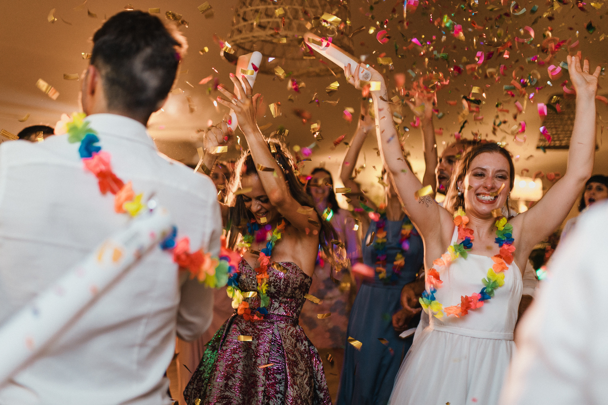 melhores fotografos de aveiro; top 10 fotografos de casamento de aveiro; melhores fotografias de casamento; daniel lobo fotografia; casamento rustico; quinta da costeira; casamento descontraido; casamento natureza; festa; casa de papel; musicbox porto