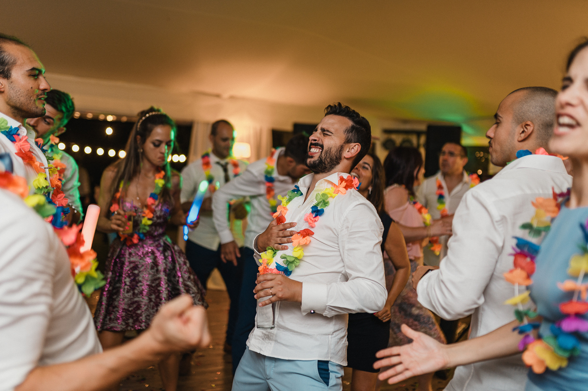 melhores fotografos de aveiro; top 10 fotografos de casamento de aveiro; melhores fotografias de casamento; daniel lobo fotografia; casamento rustico; quinta da costeira; casamento descontraido; casamento natureza; festa; casa de papel; musicbox porto