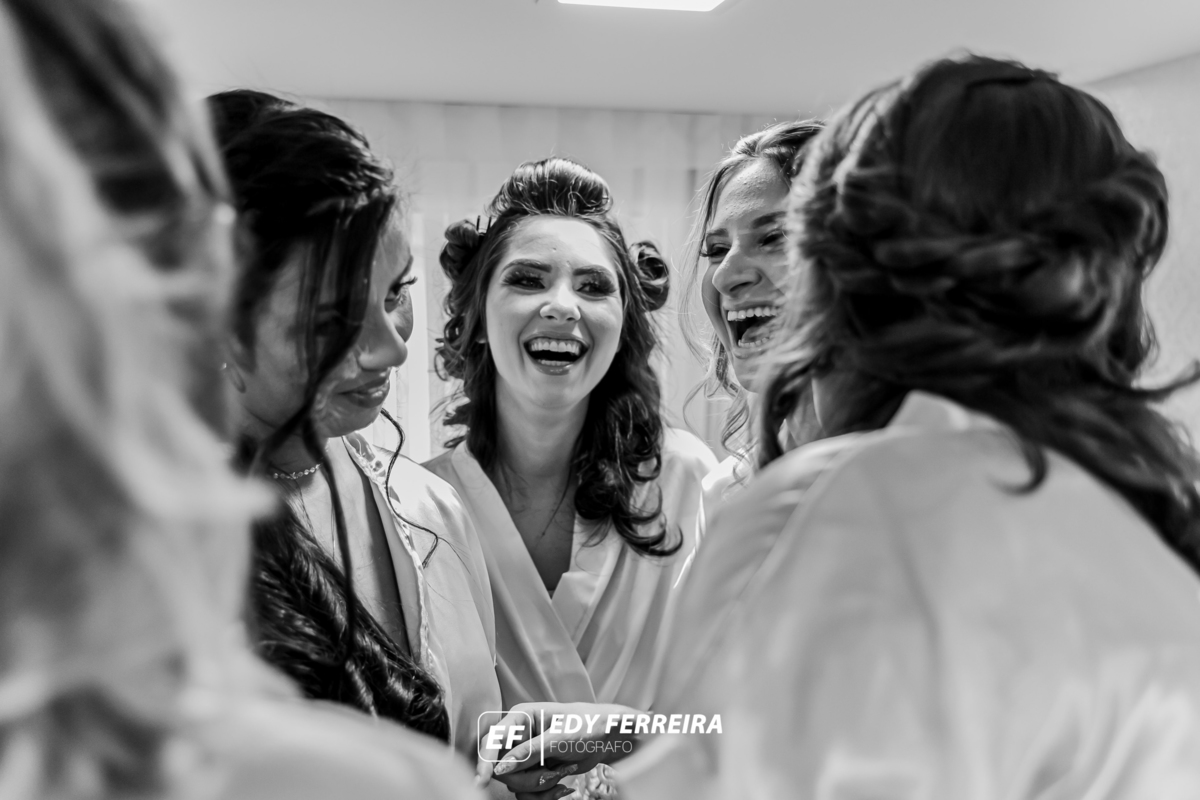 fotografo edy ferreira-fotografos de Guarapari- guaraparibeach-making of da noiva