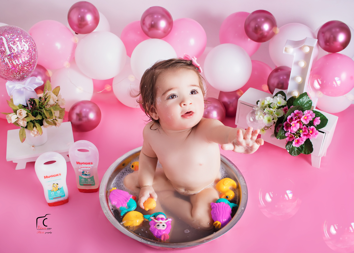 Smash the cake photos Na aqua