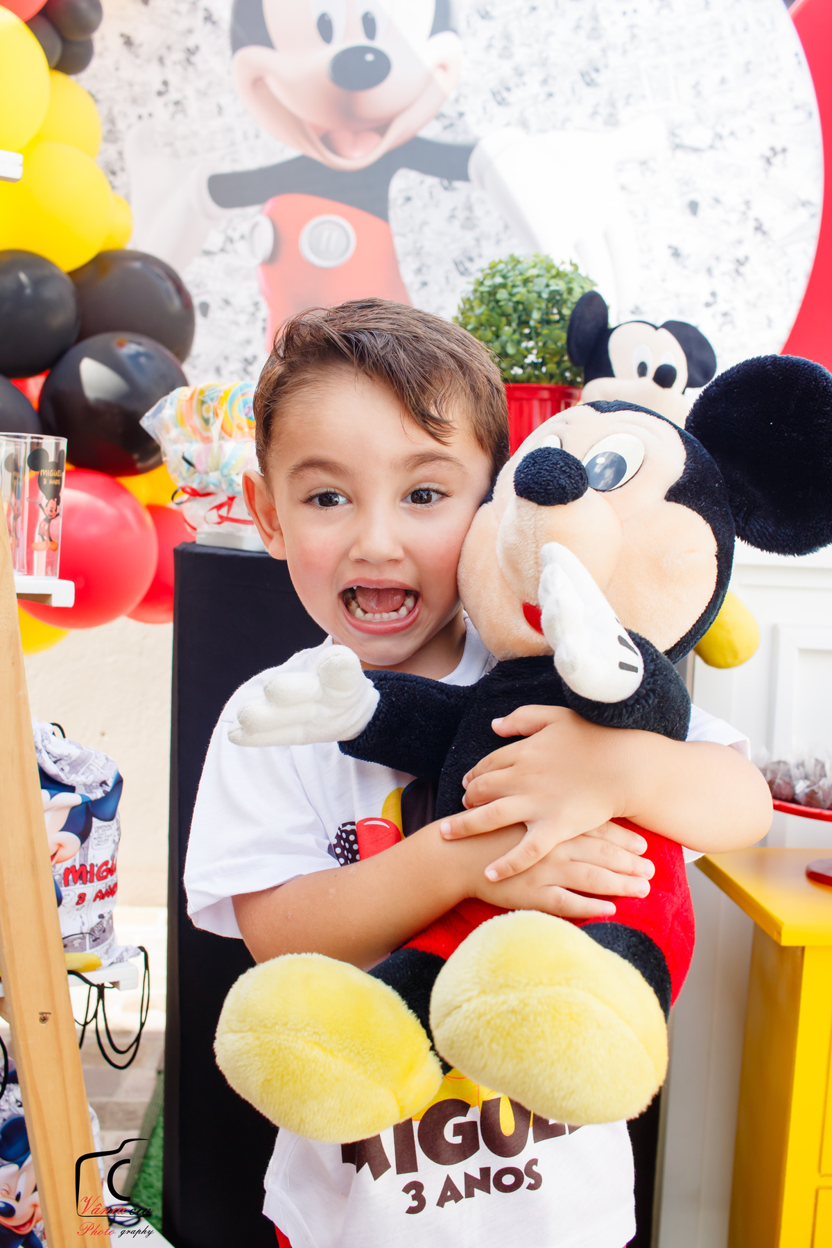 fotos espontânia de fesxta infantil