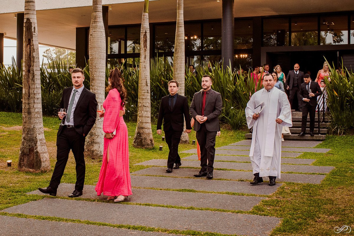 Casamento Laura e Vinícius realizado no montelago em santa maria, fotografado pelos fotógrafos Jonatan Diego e Bianca Pezzini