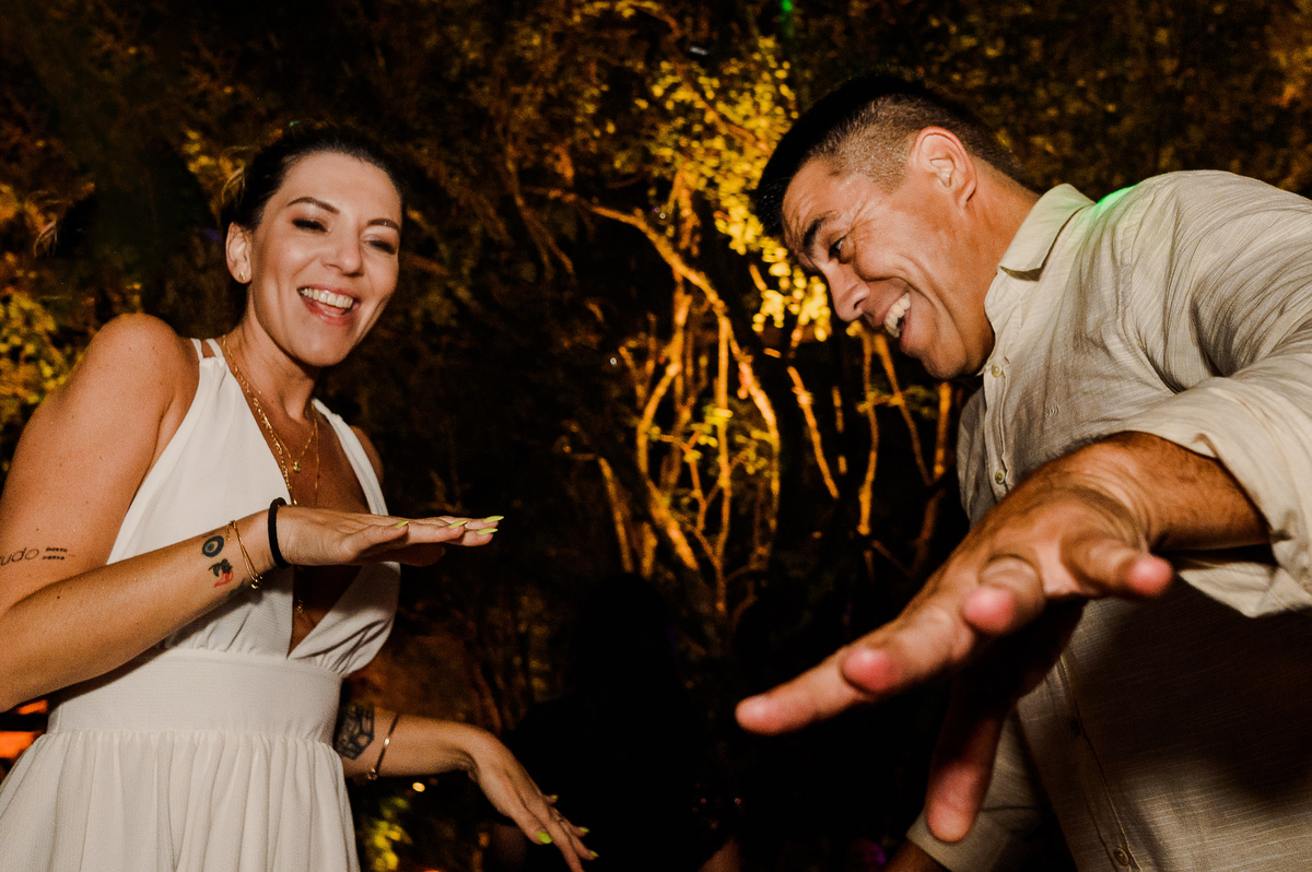 Casamento da Isaura e Lucas fotografado na cidade de Ibirubá RS pelo fotógrafo Jonatan Diego e sua assistente.