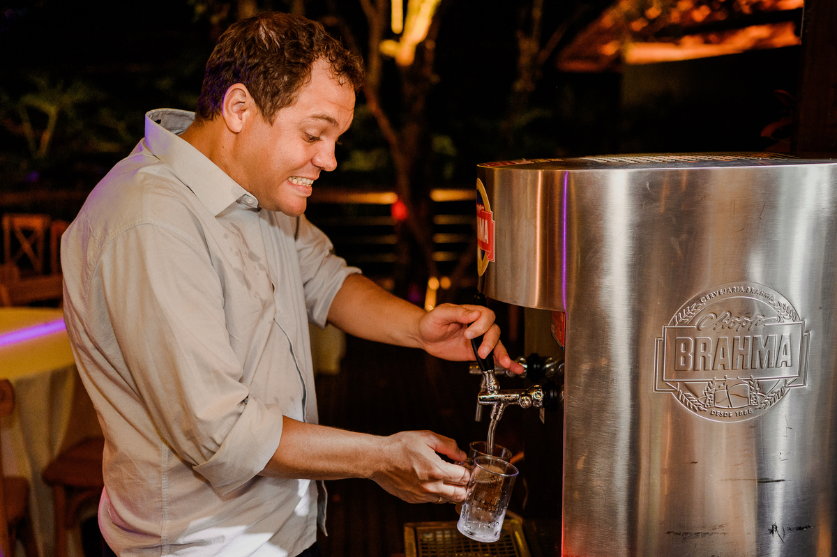 Casamento da Isaura e Lucas fotografado na cidade de Ibirubá RS pelo fotógrafo Jonatan Diego e sua assistente.
