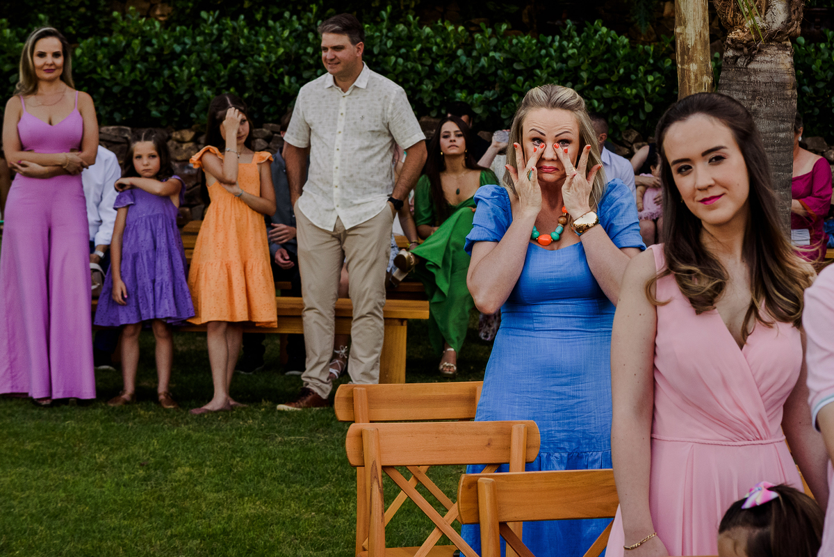 Casamento da Isaura e Lucas fotografado na cidade de Ibirubá RS pelo fotógrafo Jonatan Diego e sua assistente.