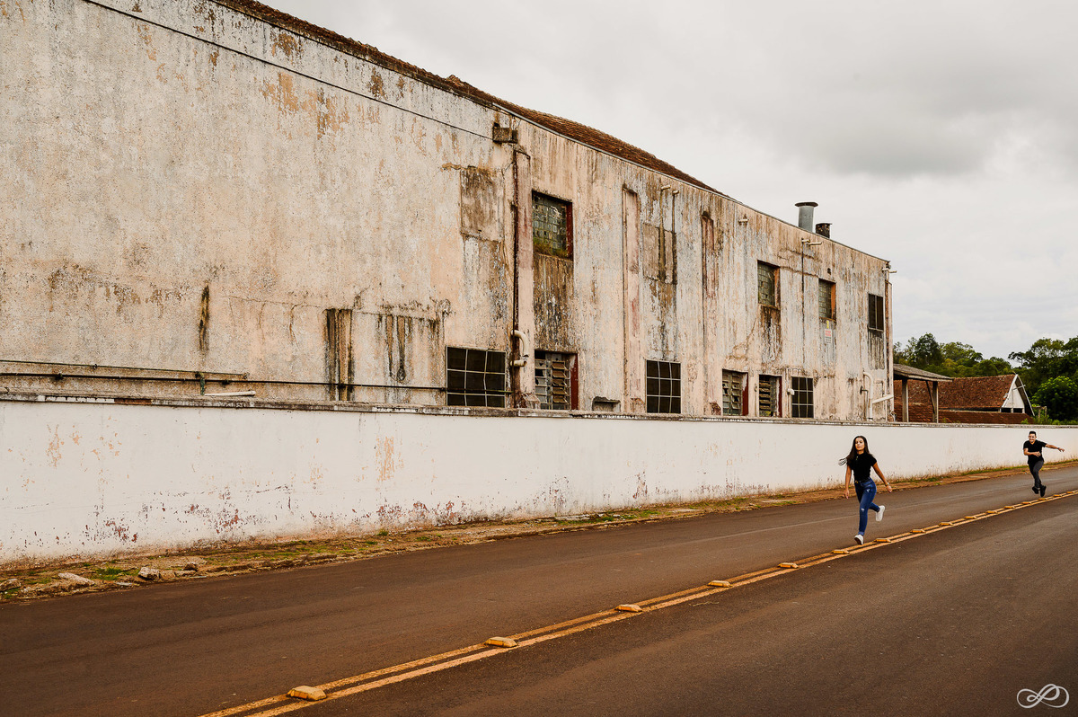 Ensaio do casal Mabéli e Leonardo feito na cidade de ibirubá pelo fotógrafo Jonatan Diego