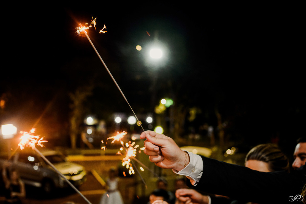 Casamento da Taís e do Tiago fotografado pelos fotógrafos Jonatan Diego e Bianca Pezzini na cidade de encantado rs