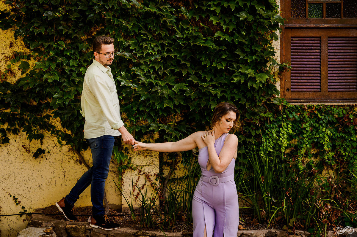 Ensaio pré casamento da Natália e do Lucas, fotografado pelo fótografo Jonaran Diego na vinícola miolo em bento gonçalves RS