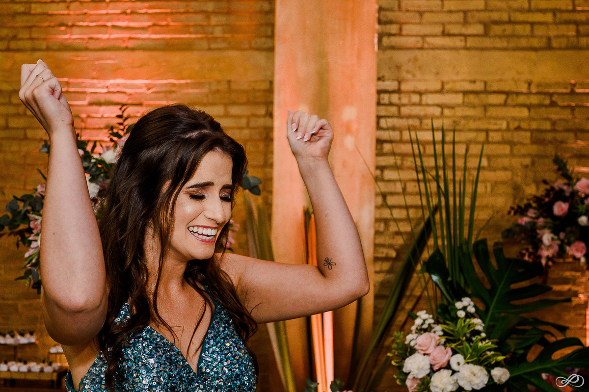 Formatura da Eduarda Krammes Vieira em Ibirubá RS fotografada pela casal Jonatan Diego e Bianca Pezzini