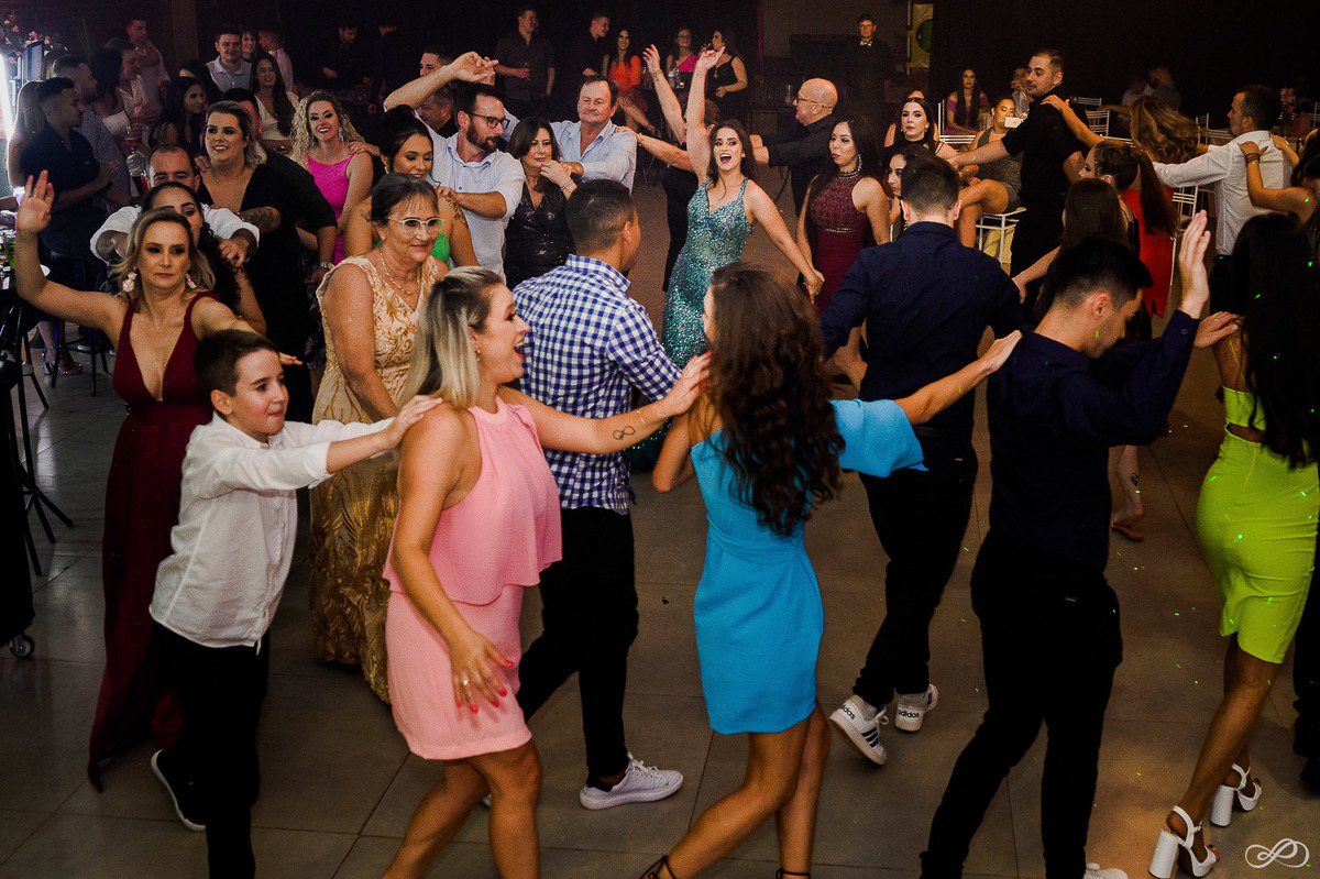 Formatura da Eduarda Krammes Vieira em Ibirubá RS fotografada pela casal Jonatan Diego e Bianca Pezzini