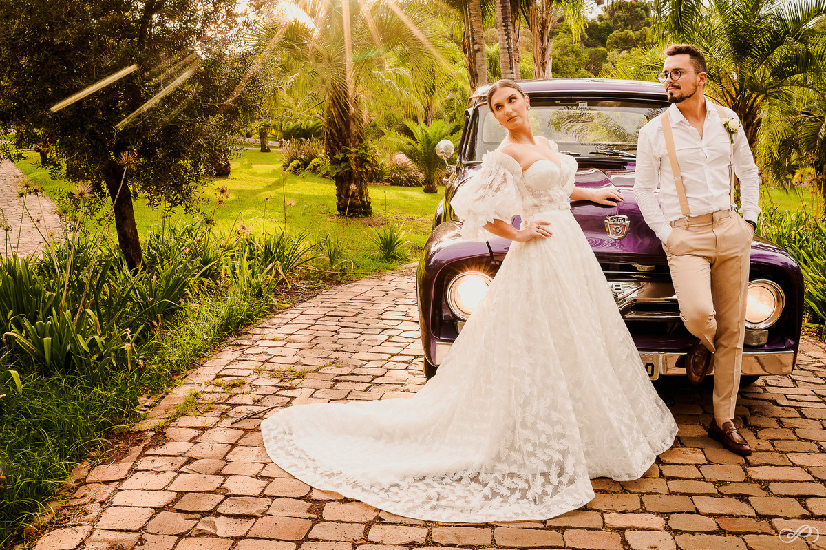 Foto do casamento do Lucas e da Natália fotografado pela casal Jonatan Diego e Bianca Pezzini no lago das palmeiras em Ibirubá - RS