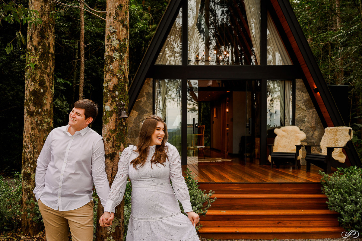 Ensaio pré casamento da Laura e do Guilherme, fotografado no espaço gariba em encantado, fotos feita pelo fotógrafo Jonatan Diego e sua assistente Biana Pezzini