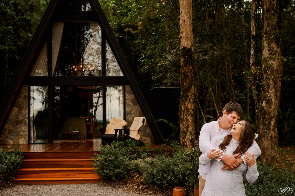 Ensaio pré casamento da Laura e do Guilherme, fotografado no espaço gariba em encantado, fotos feita pelo fotógrafo Jonatan Diego e sua assistente Biana Pezzini