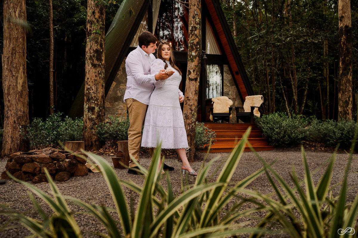 Ensaio pré casamento da Laura e do Guilherme, fotografado no espaço gariba em encantado, fotos feita pelo fotógrafo Jonatan Diego e sua assistente Biana Pezzini