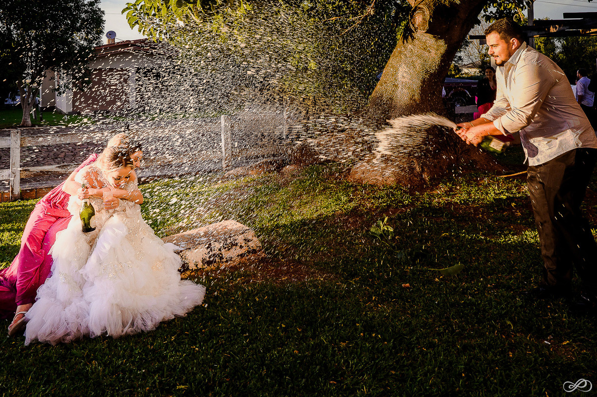 Casamento da Bruna e Gabriel fotografo em fortaleza dos valos pelos fotógrafos Jonatan Diego e Bianca Pezzini da O jo e a Bi fotografia.