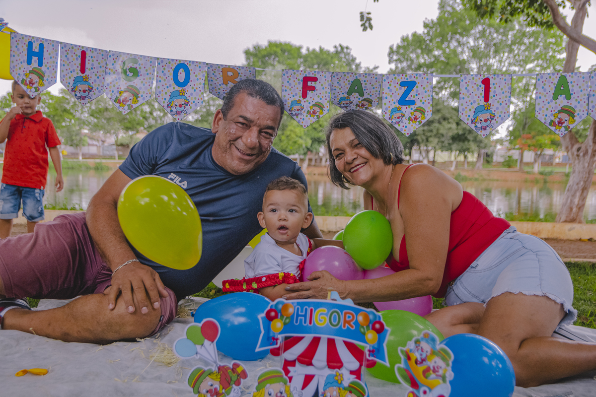 Smash the Cake Higor