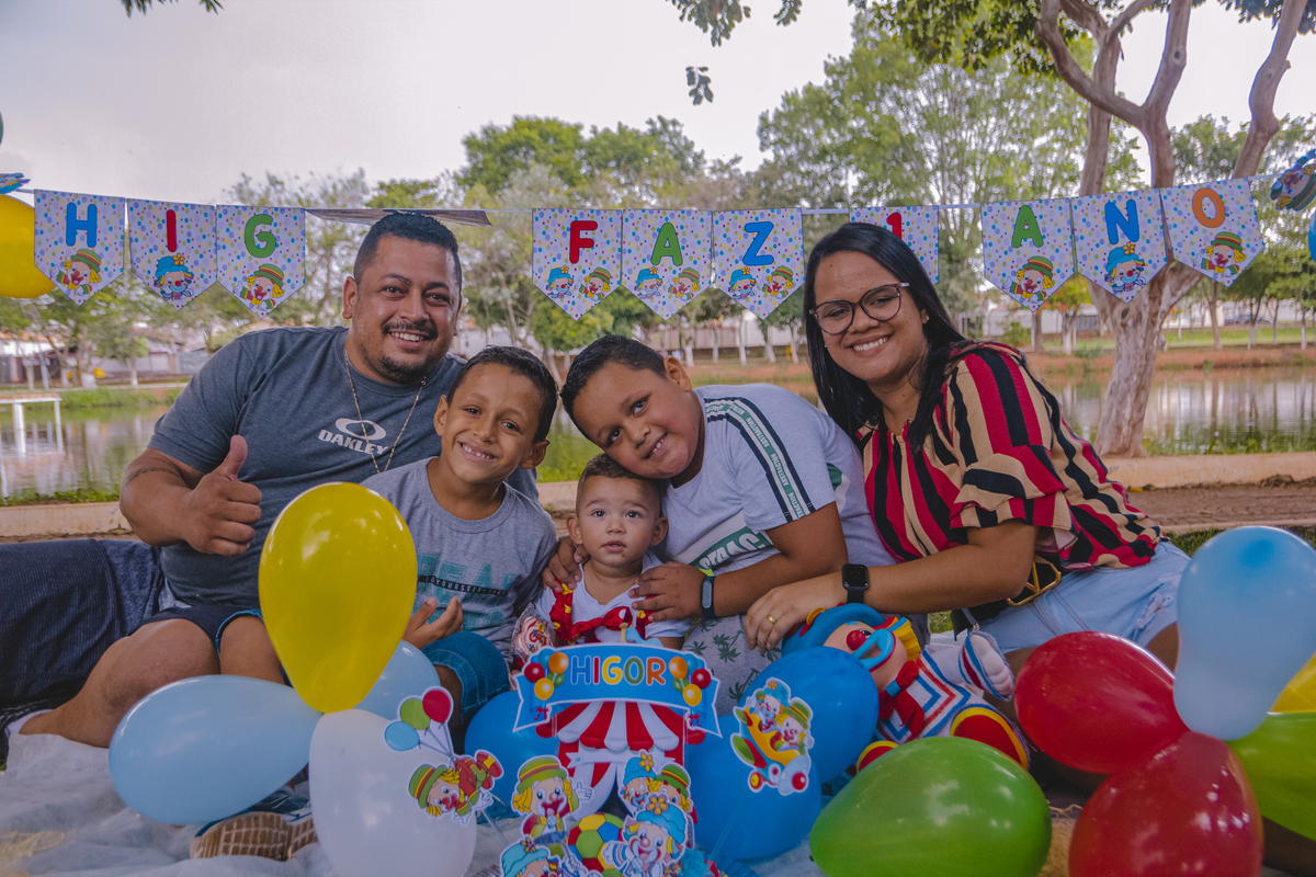 Smash the Cake Higor