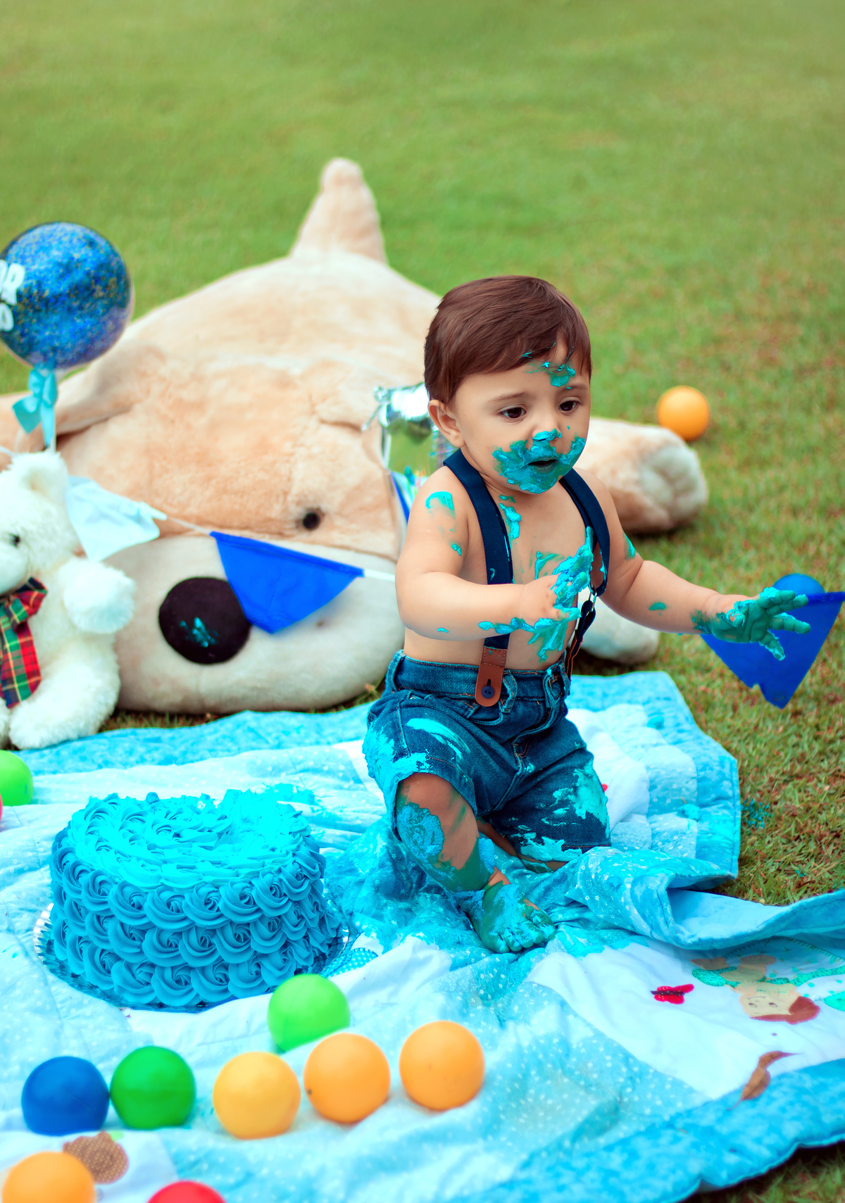 Smash The Cake  LEH FOTOGRAFA
VARGEM ALTA
