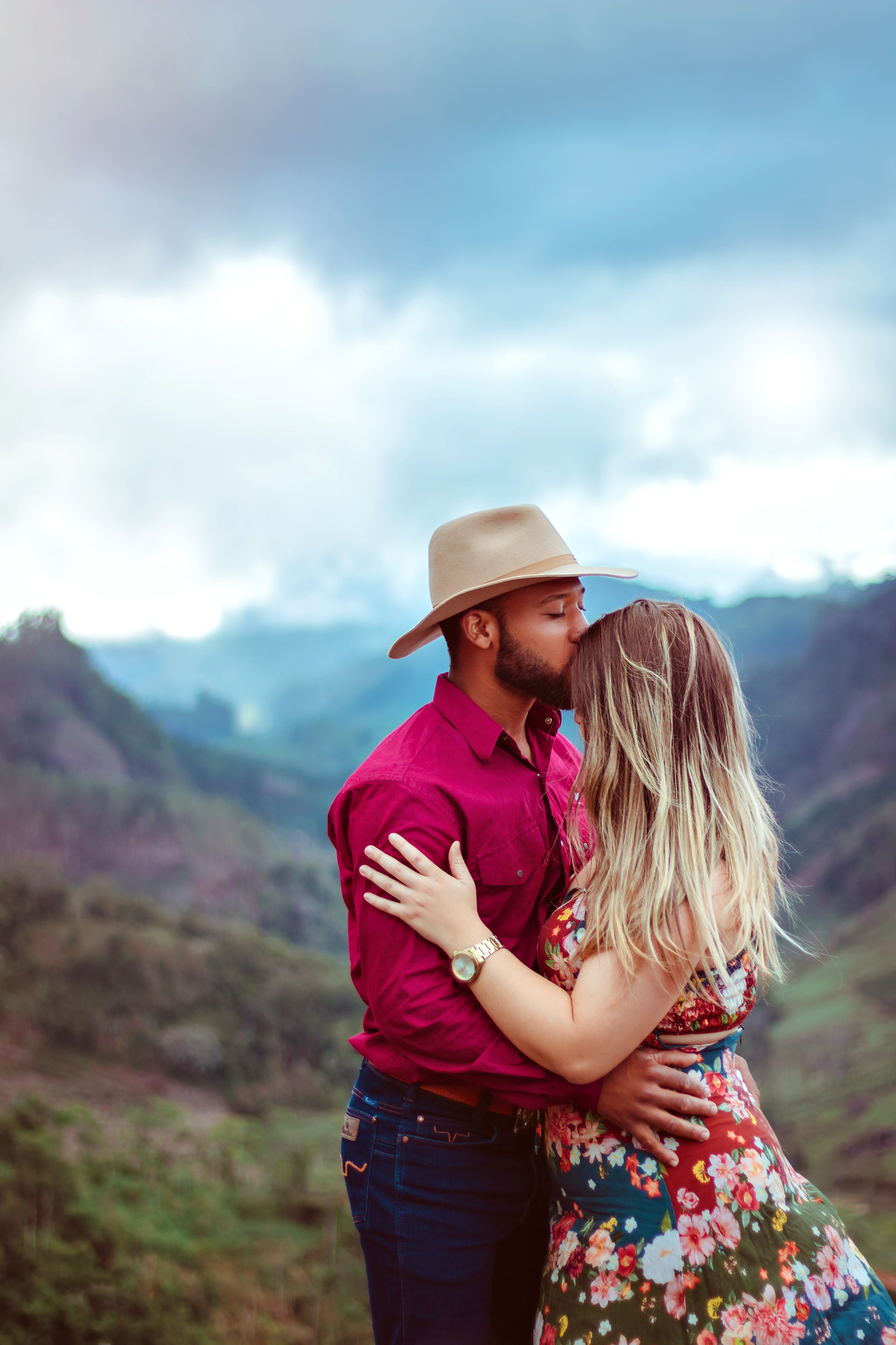 ENSAIO CASAL LEH FOTOGRAFA
FRUTEIRAS