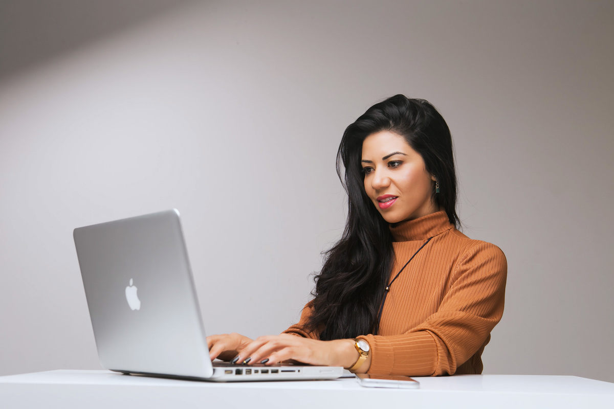 #fotoscorporativa #retratocorporativo #perfilprofissional #estudiofotografico #fotografa #fotografia #estudiodefoto #estudiodefotobalneariocamboriu #fotopararedesocial #itajai #camboriu #BALNEARIOCAMBORIU #BC #ENSAIOCORPORATIVO