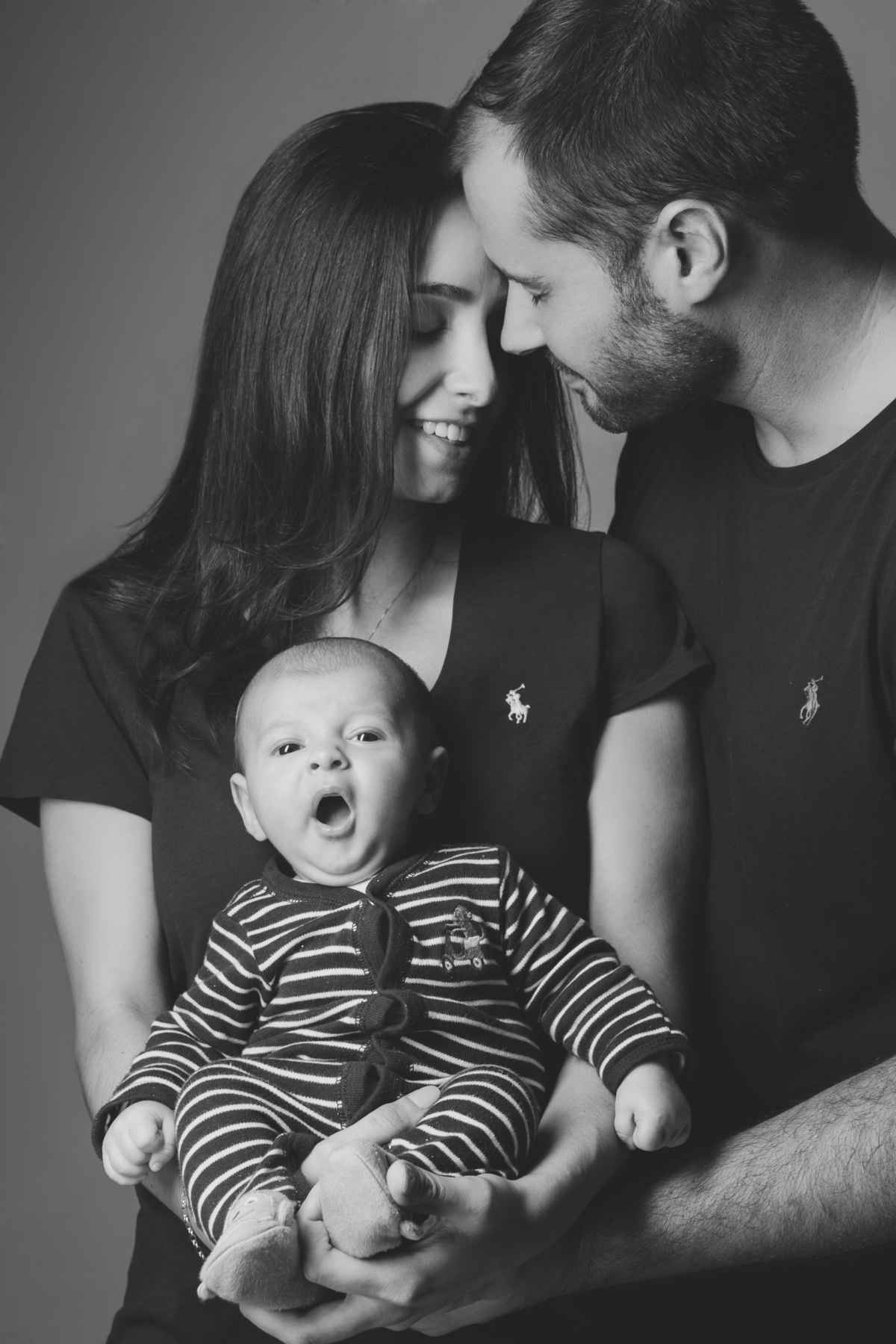 #ensaiofamilia #ensaioemcasa #bookfamilia #fotografadefamilia #ensaioinfantil #fotografiadefamilia #lifestyle #ensaioexterno #itajai #balneariocamboriu
