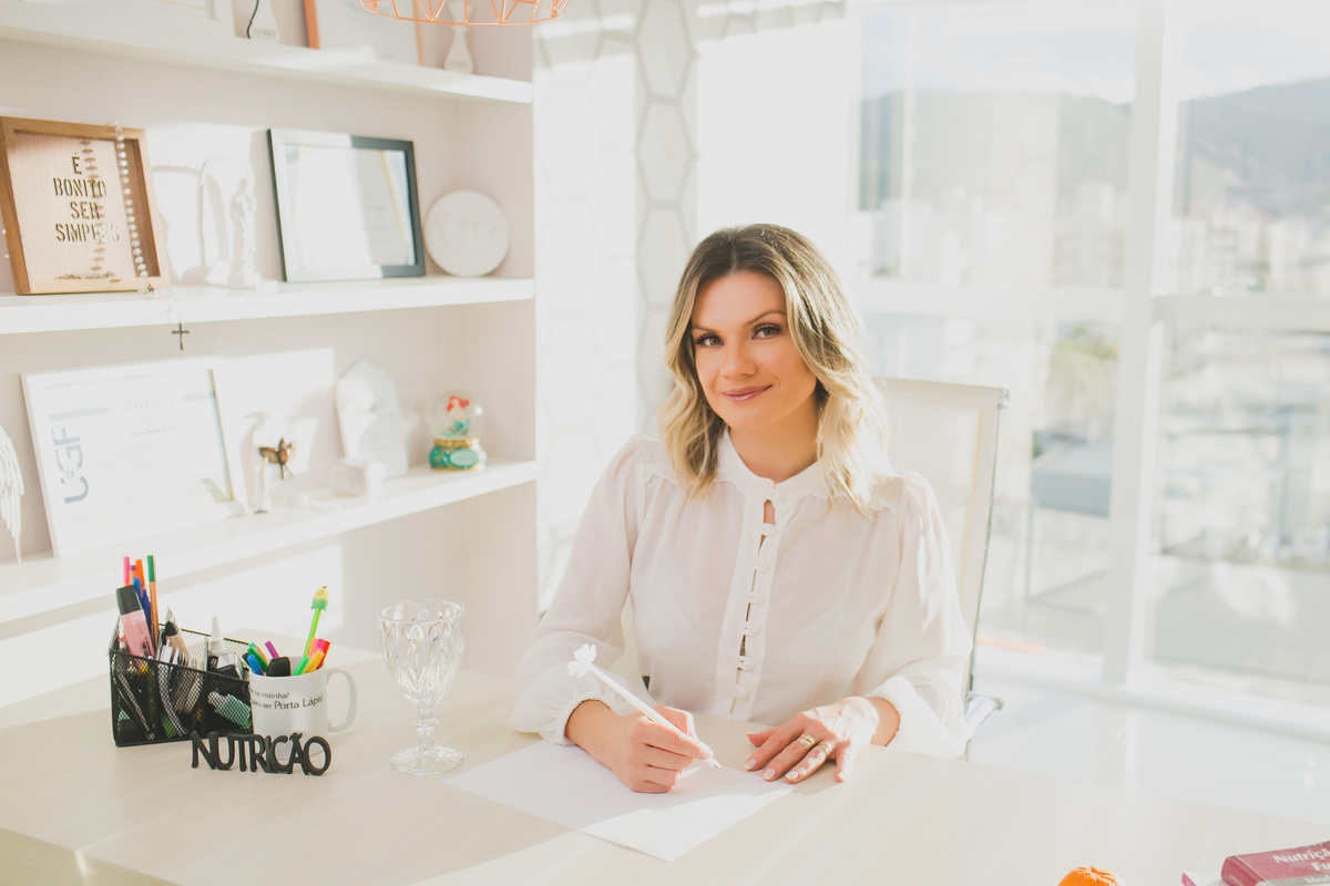 perfil profissional, redes sociais, imagem corporativa, nutricionista