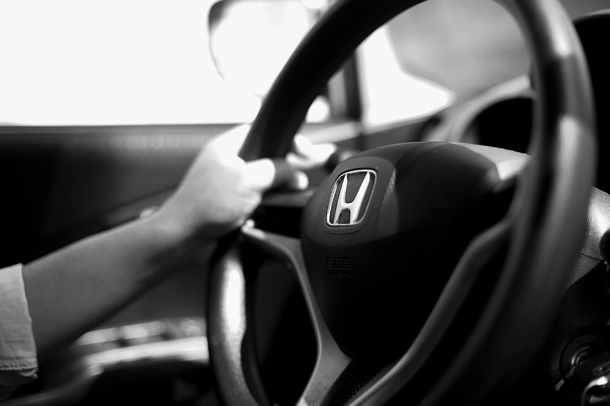 Iniciando o as fotos de família, indo para o parque com um honda fit.