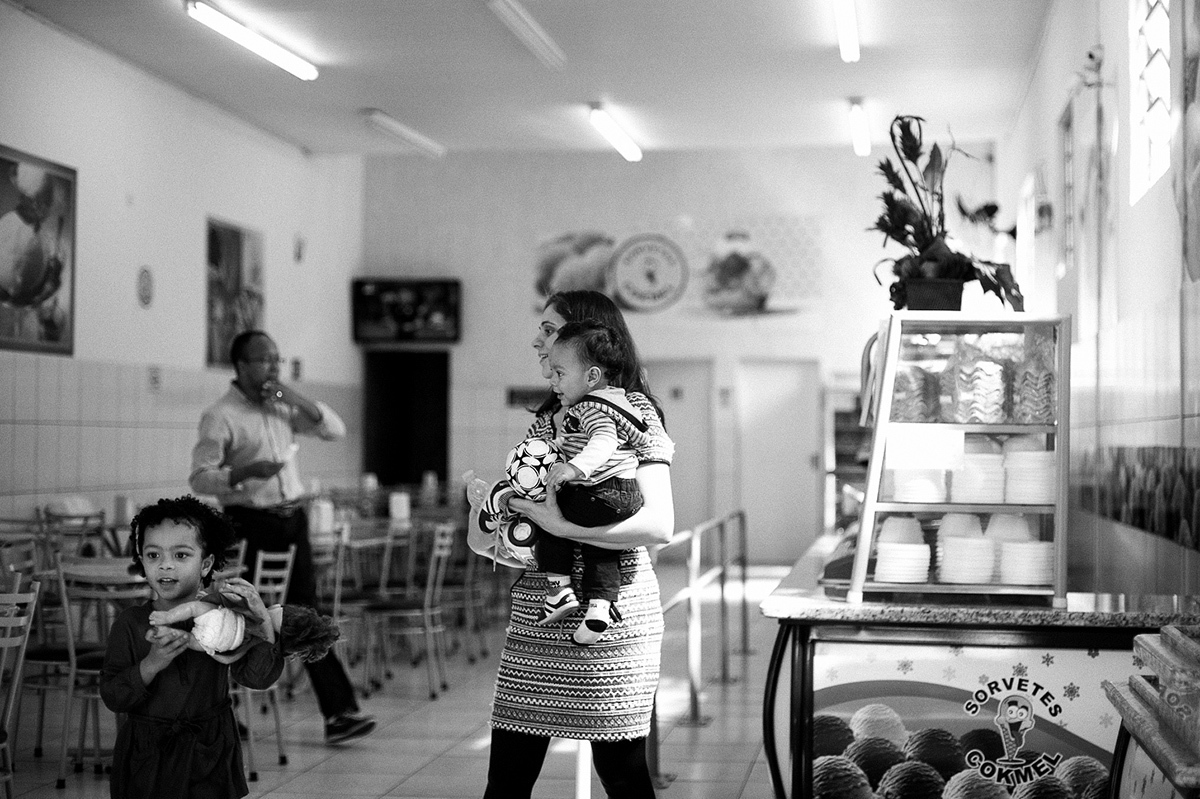 Passeando em São Paulo, ensaio de fotos, Por Paulo Araujo. Pais e filhos com amor e carinho.