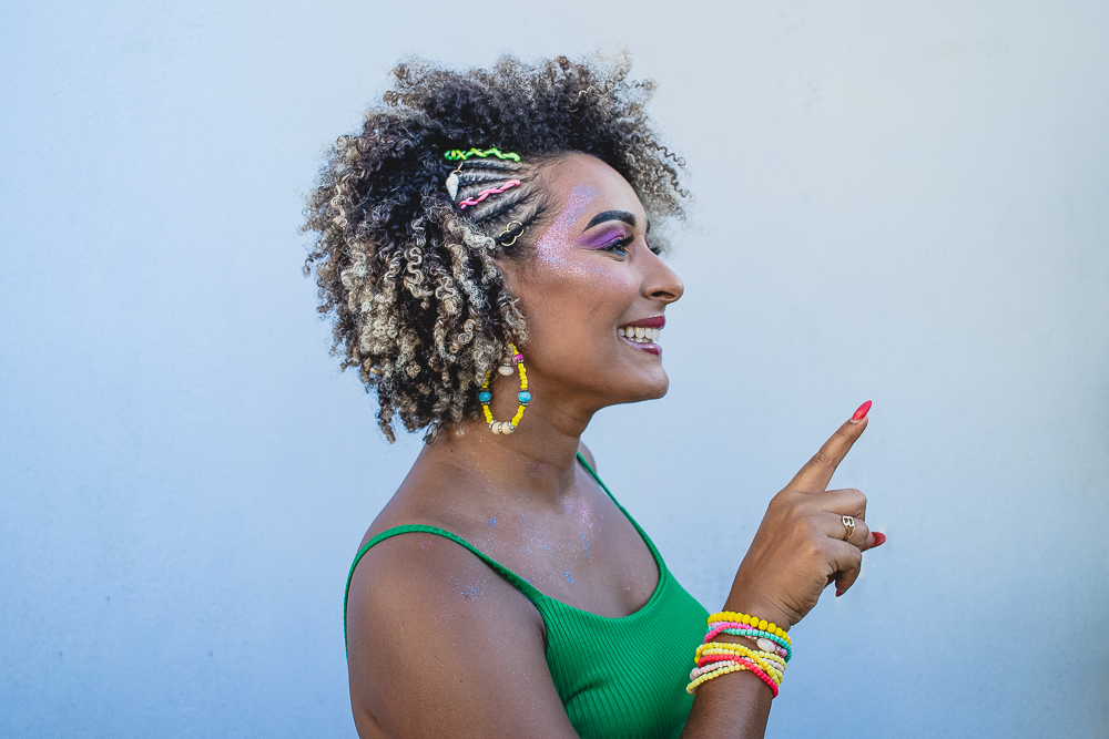 abraço na alma, alan smyth, alan smyth fotografo em sao mateus es, ensaio em casa, corporativo feminino, ensaio afetivo, ensaio intimista, fotografia afetiva, fotografia feminina, onde fotografar em sao mateus, cachos