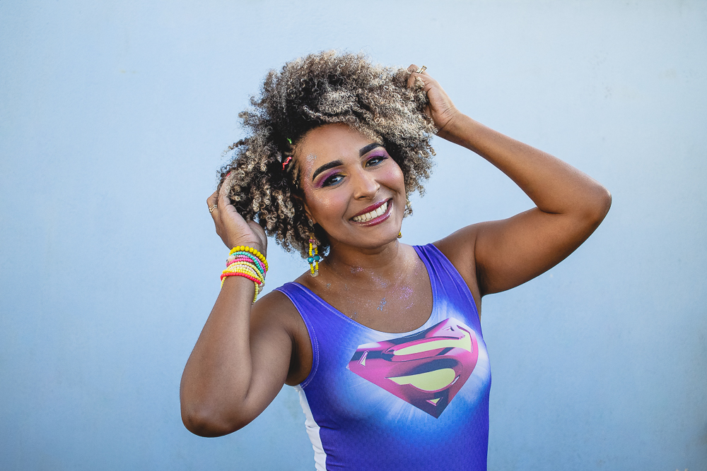 abraço na alma, alan smyth, alan smyth fotografo em sao mateus es, ensaio em casa, corporativo feminino, ensaio afetivo, ensaio intimista, fotografia afetiva, fotografia feminina, onde fotografar em sao mateus, cachos