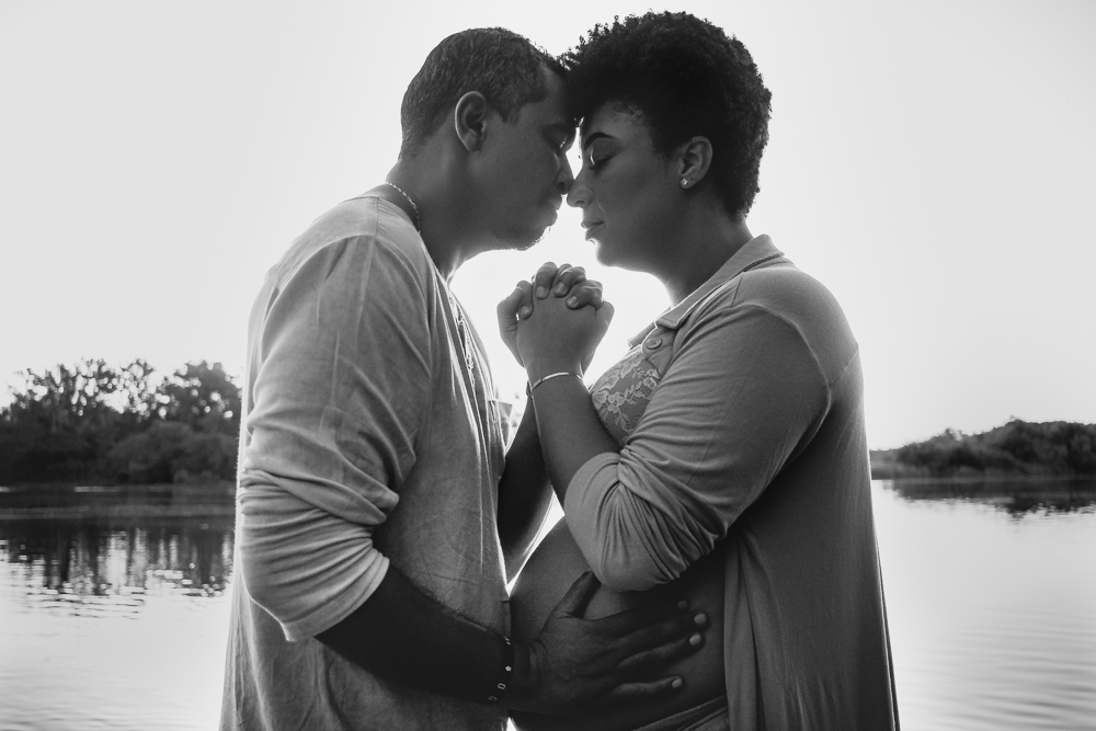 abraço na alma, alan smyth fotografo são mateus es, ensaio gestante, ensaio intimista, fotografia afetiva, fotografia de familia, fotografia de familia sao mateus es, fotografo afetivo, onde fotografar sao mateus es, dna fotografia afetiva, externas