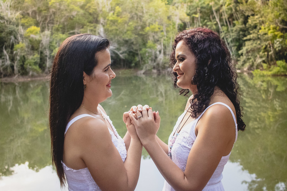 abraço na alma, alan smyth, ensaio da familia, ensaio de familia sao mateus, familia, familia santuario da vida, fotografia afetiva, fotografo afetivo, fotografo em sao mateus es, fotografo es, mae de menina, onde fotografar em sao mateus, externas